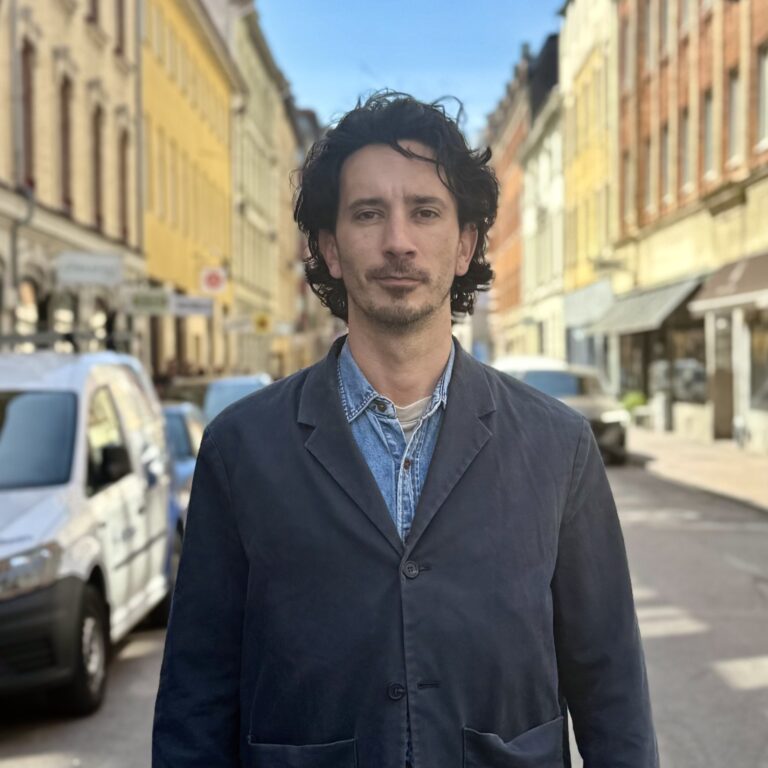 Neil – barberare och herrfrisör på GRO i Göteborg
